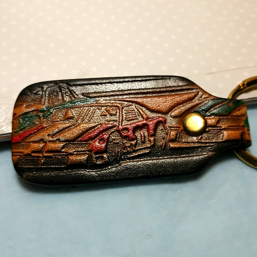 🆕 Leather Race Car Key Ring